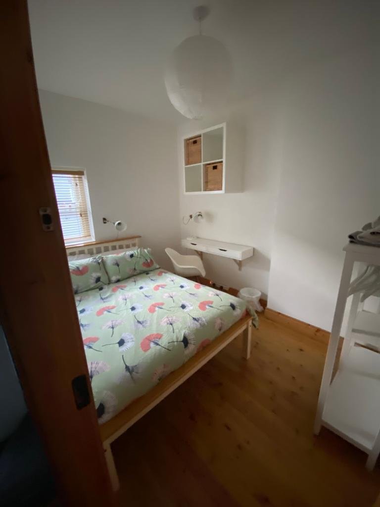 Bed & Breakfast 2026-03-25 at 11.54.54 pm (6)