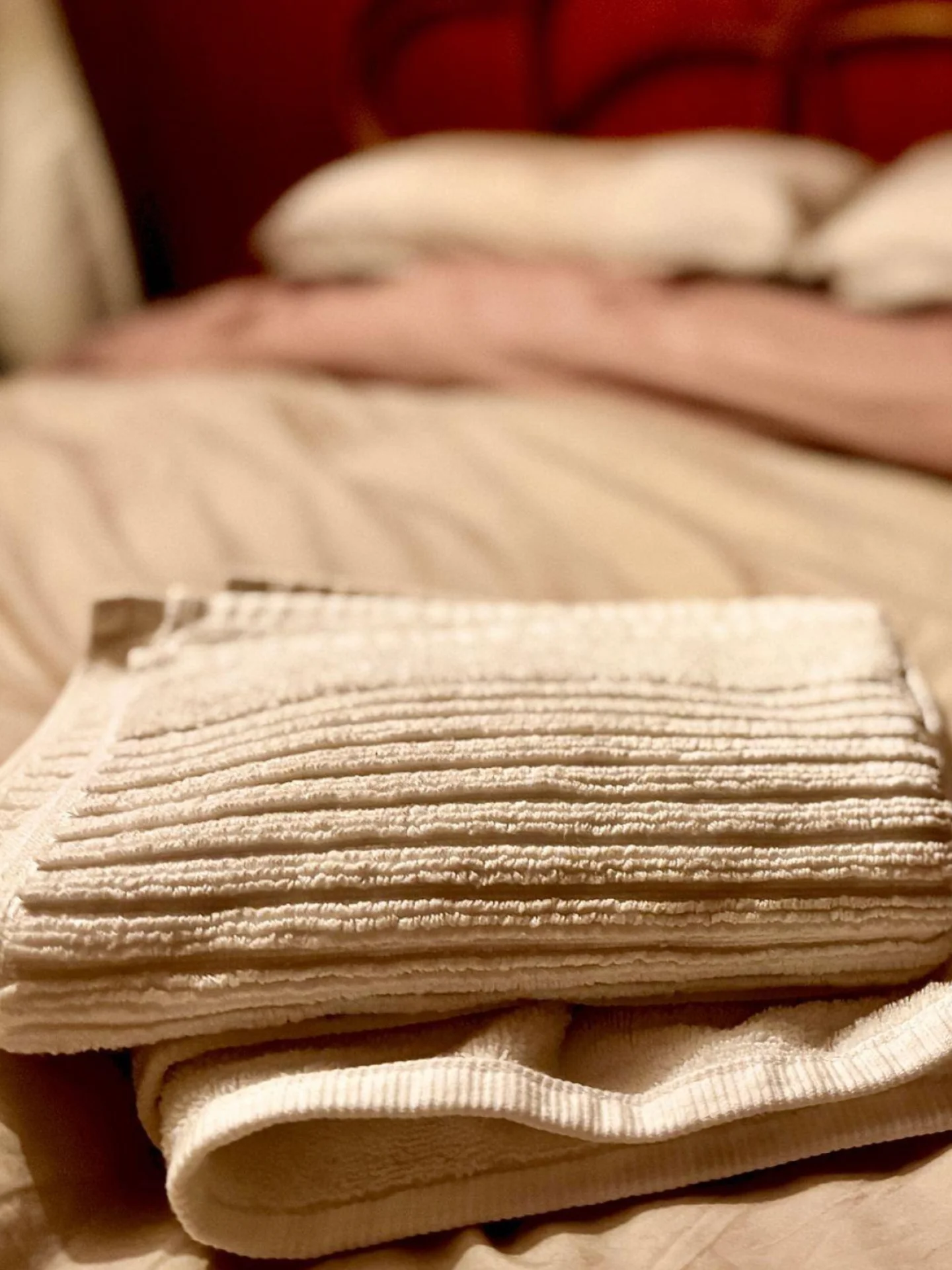bed & linen